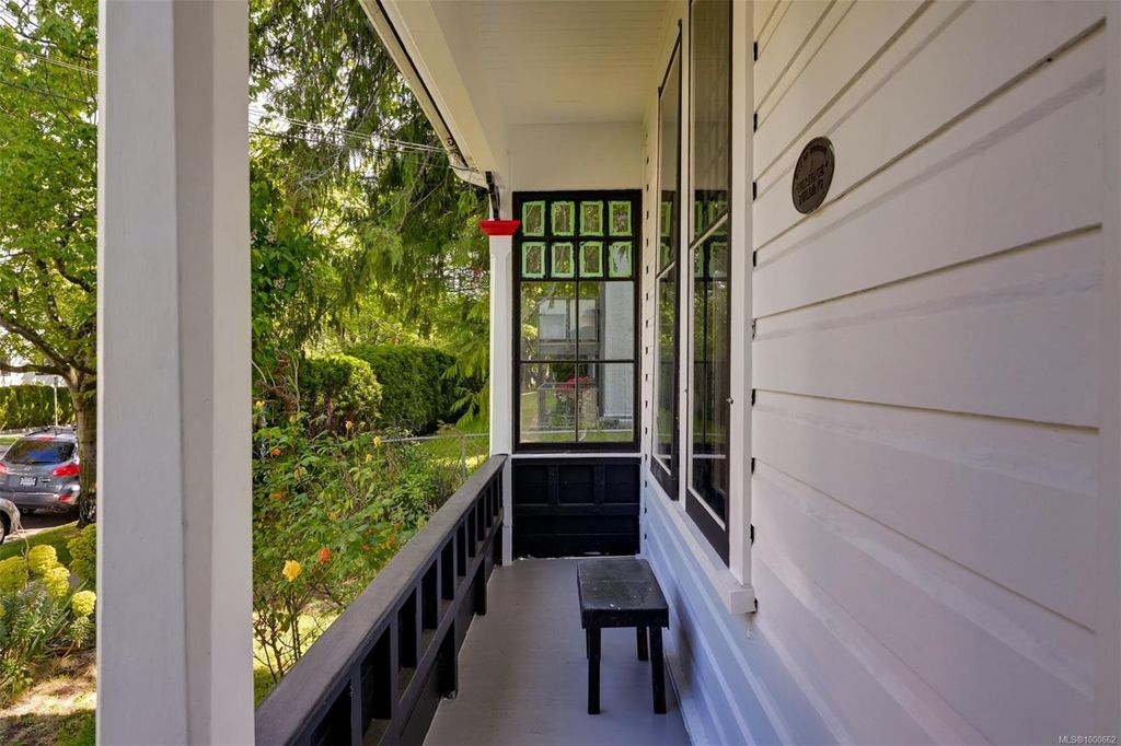 listing image 16046137217529970634
