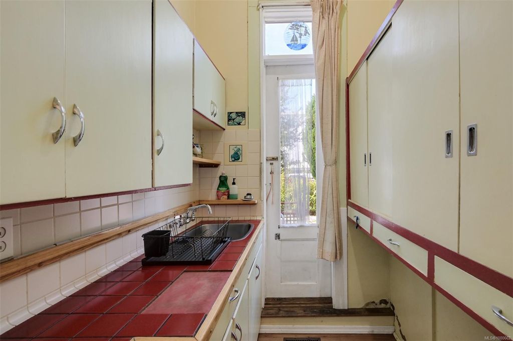 listing image 16045500927217788887