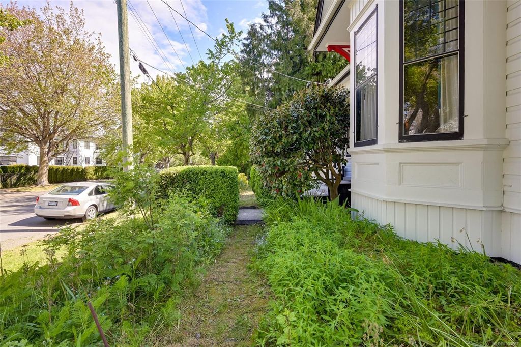 listing image 16040808648581088738