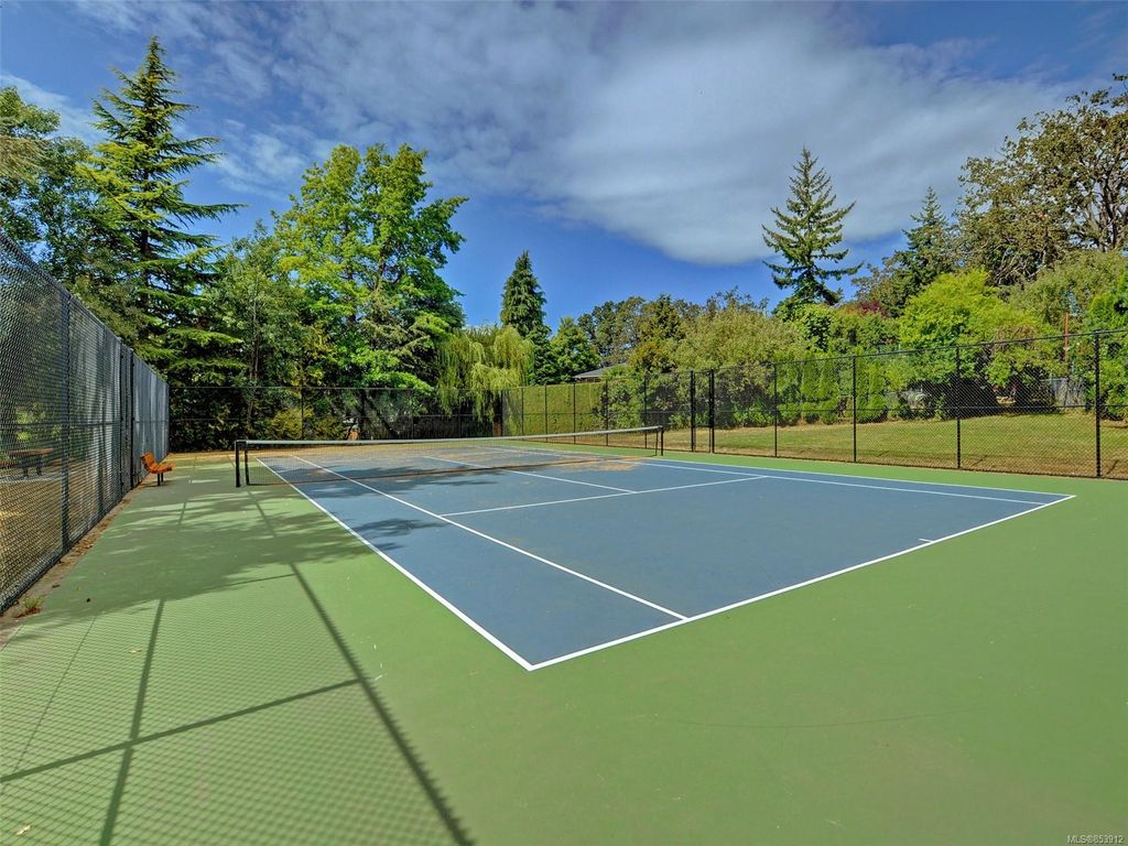 listing image 16043406897971755869