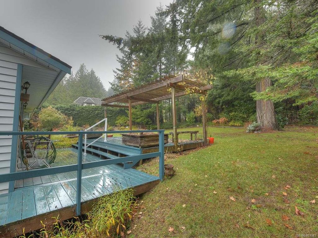 listing image 16042894630770803174