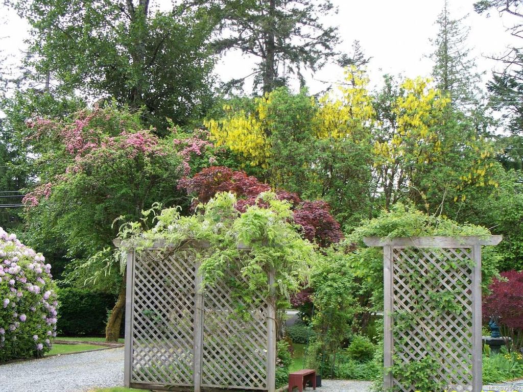 listing image 16048164981304543920