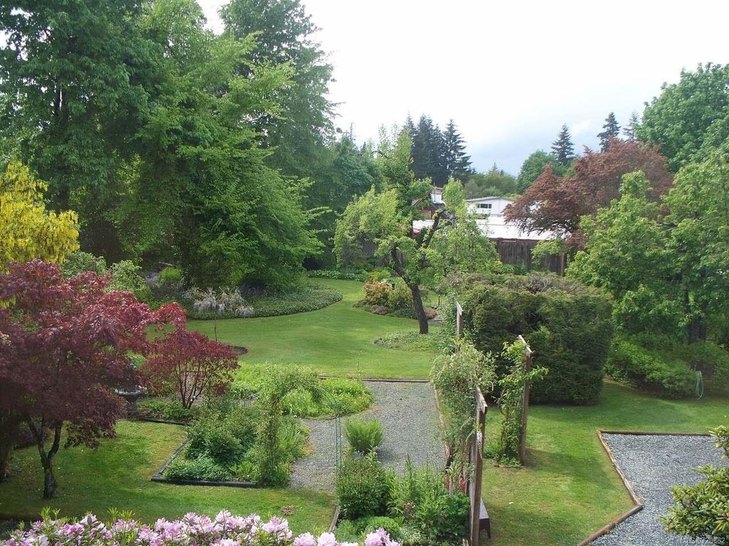 listing image 16042096805688087435