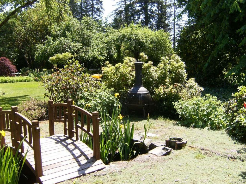 listing image 16049026975626405989