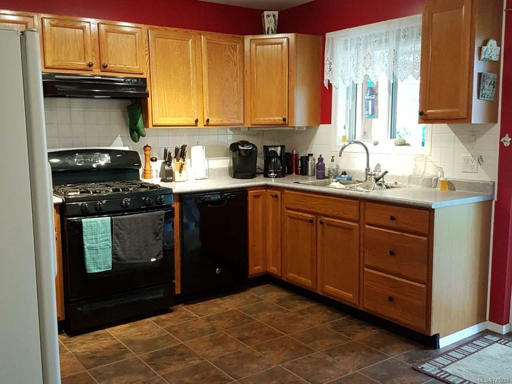listing image 16048072814638432634