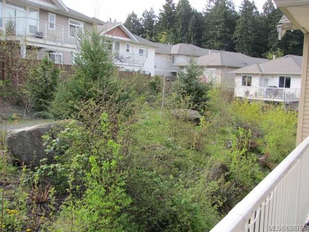 listing image 16048630606646178786