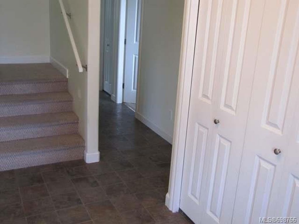 listing image 16040807231007290059