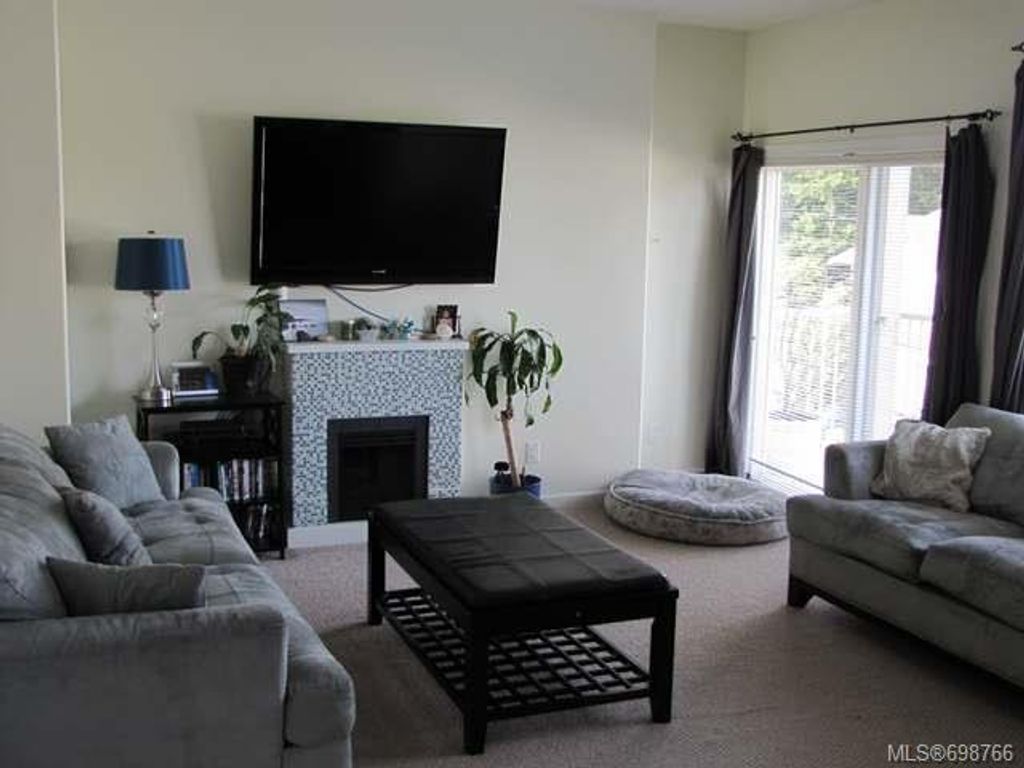 listing image 16046461400367366815