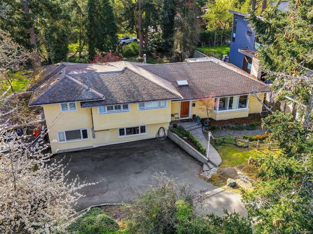 listing image 16047459584511885737