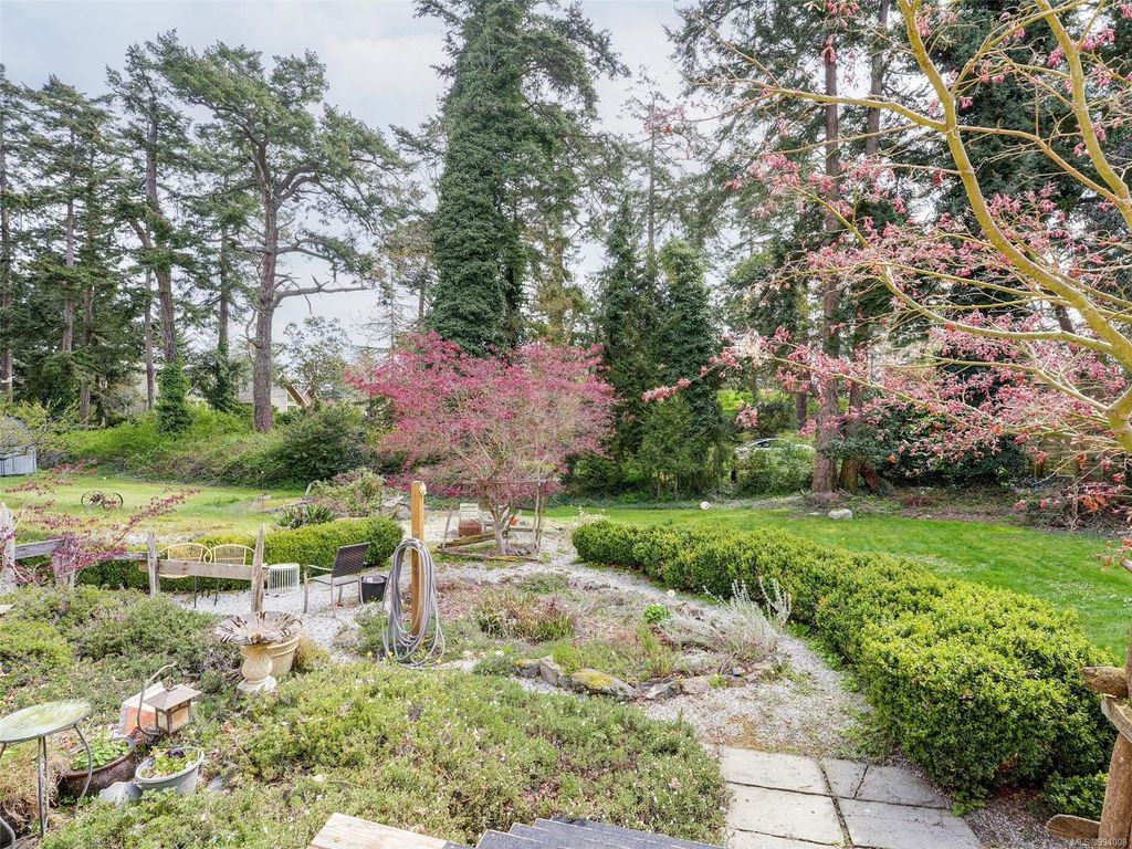 listing image 16043533071798146155