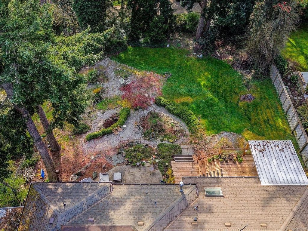 listing image 16040631030817465165