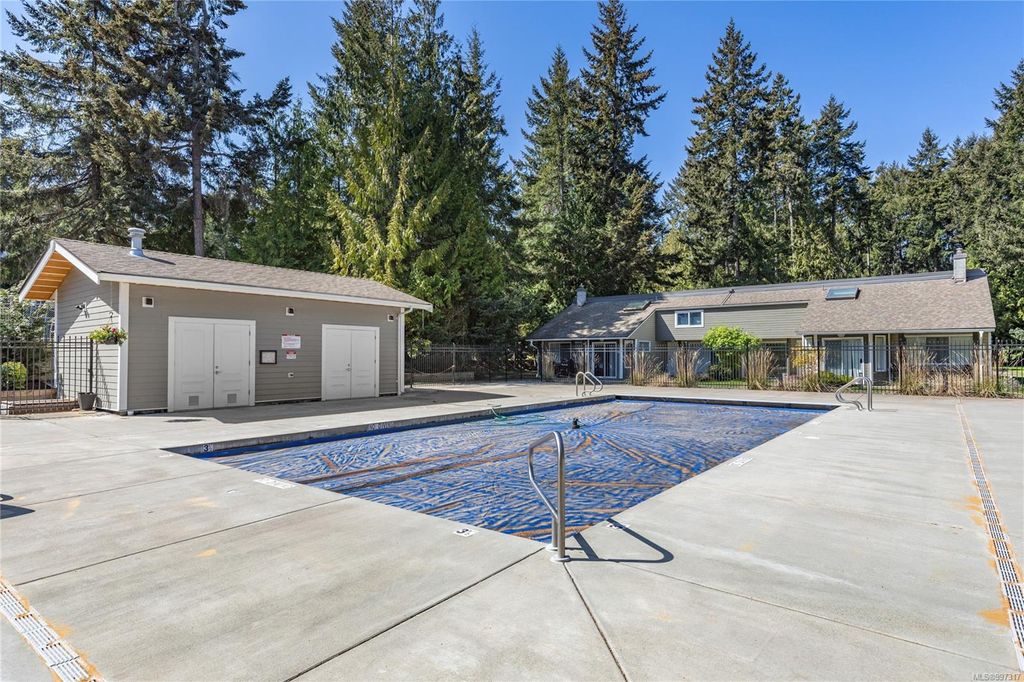 listing image 16048670157411460057