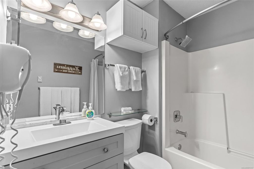 listing image 16047125404799553472