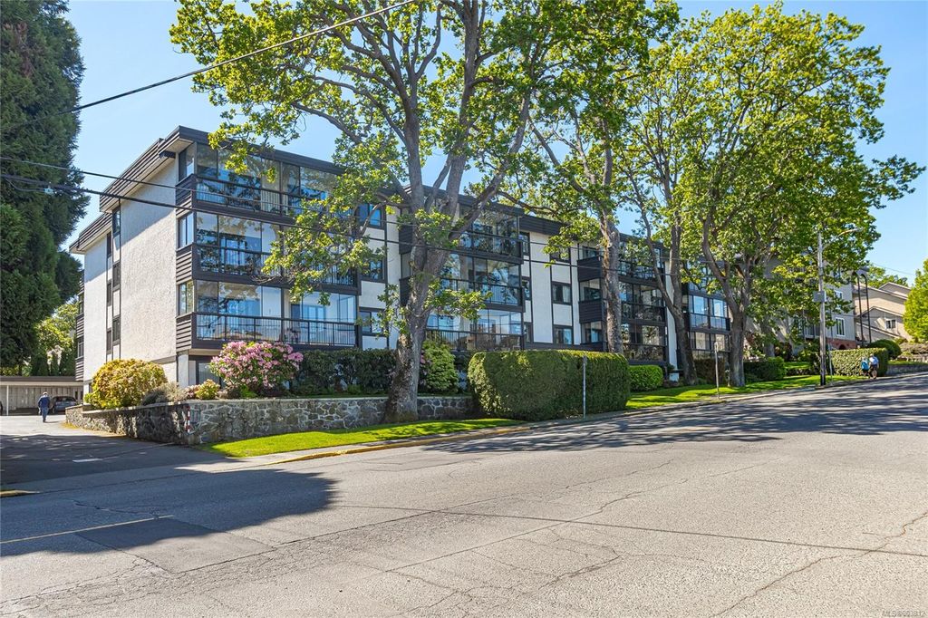 listing image 16042337493900195068