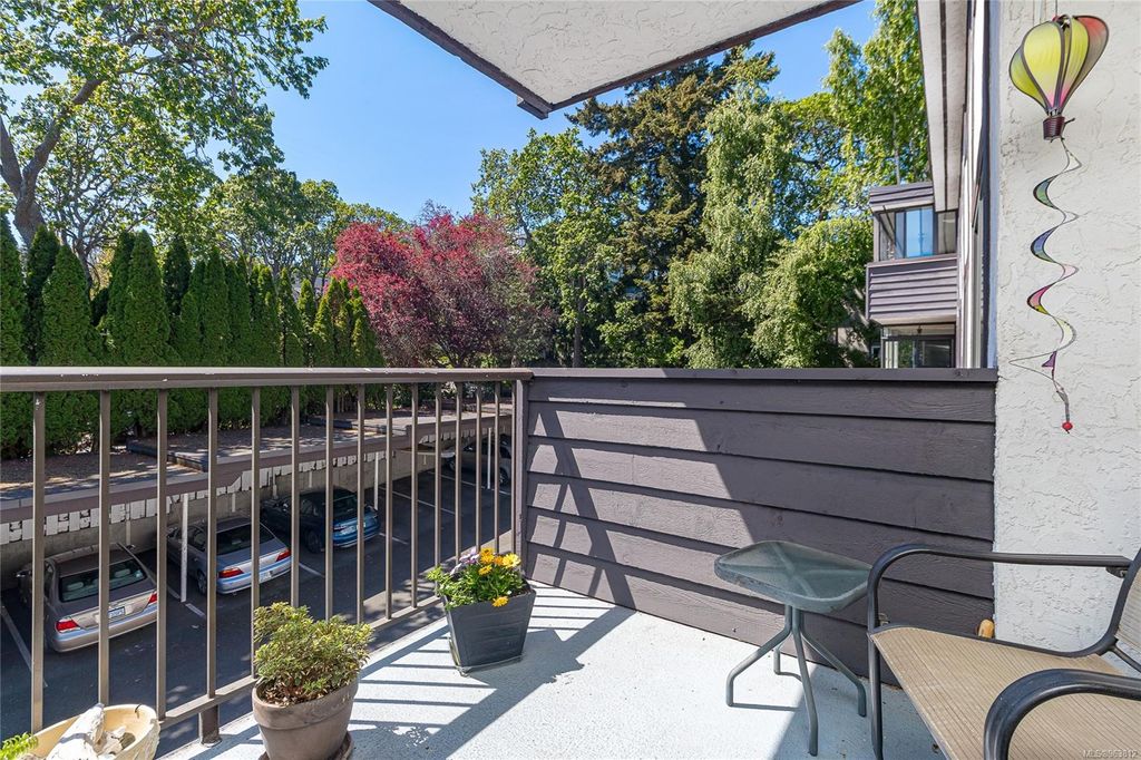 listing image 16043022714240698779