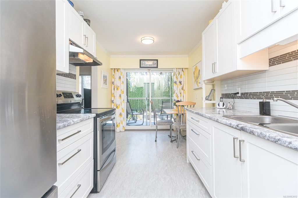 listing image 16040737580865981365