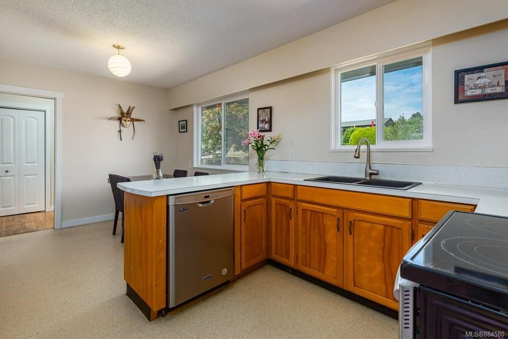 listing image 16040198125143460784