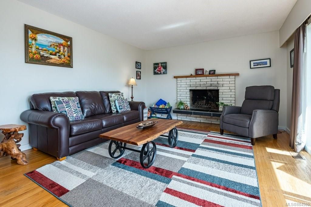 listing image 16044750203035489113