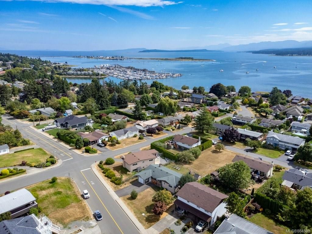 listing image 16048747959190450012