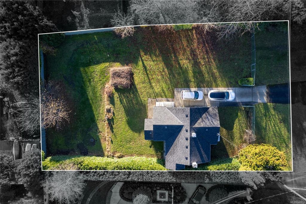 listing image 16049506345563101010