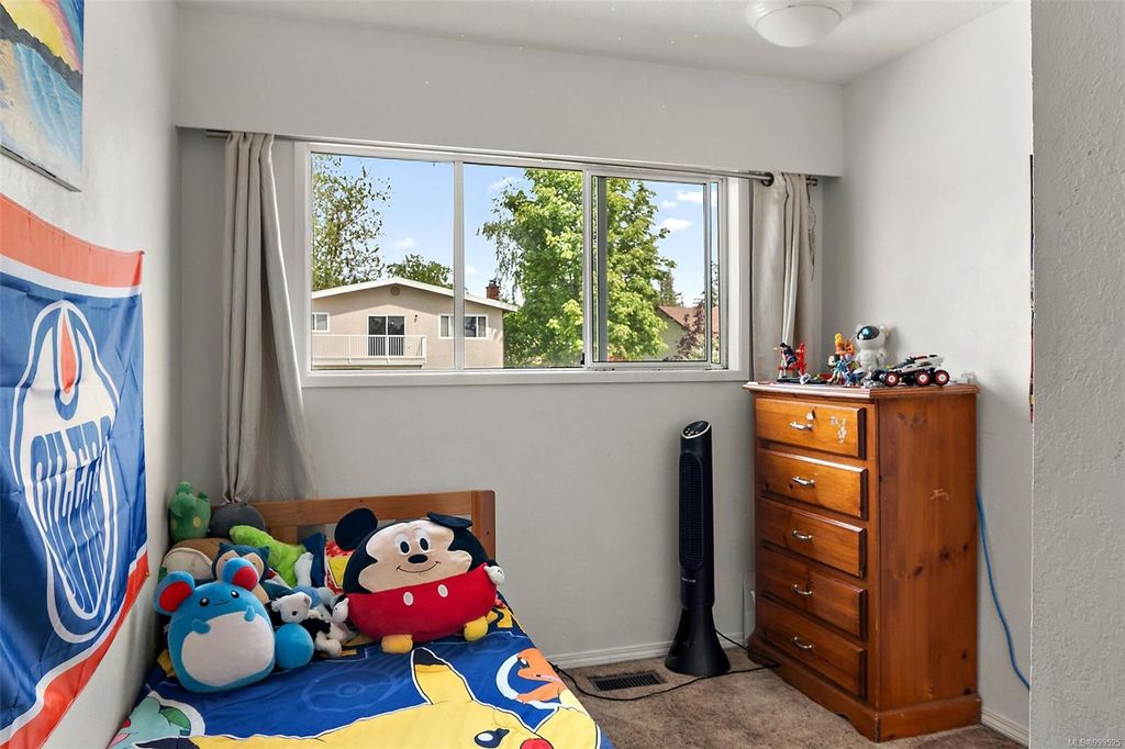 listing image 16043489939426520527