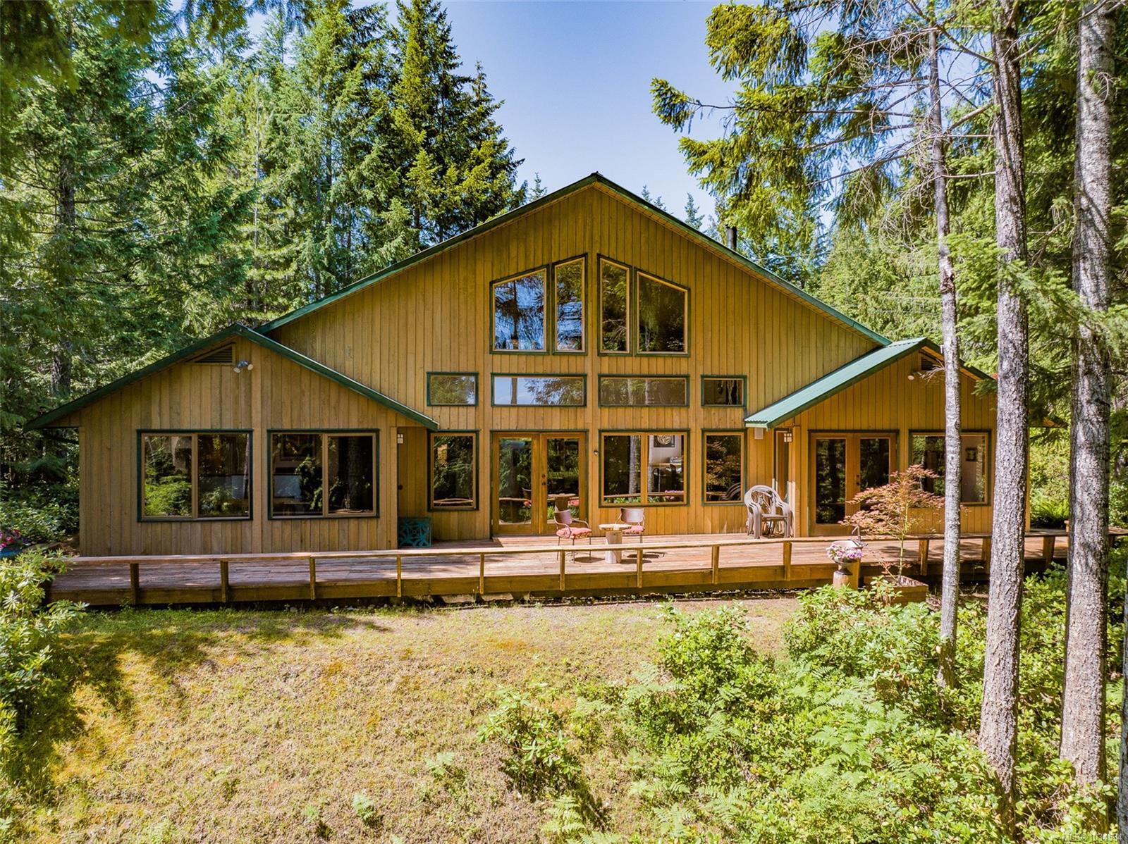 1055 Spider Lake Rd