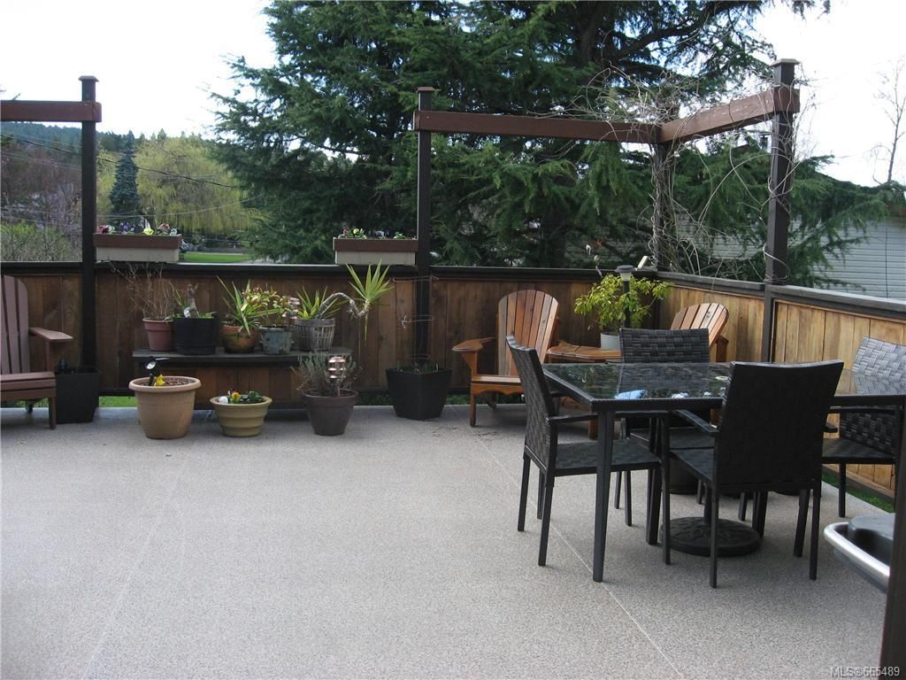 listing image 16044358065202657938