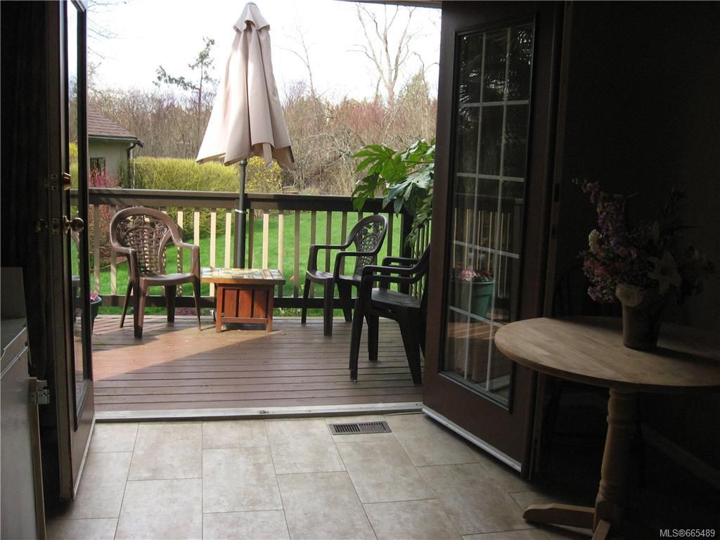 listing image 16042078363191600506