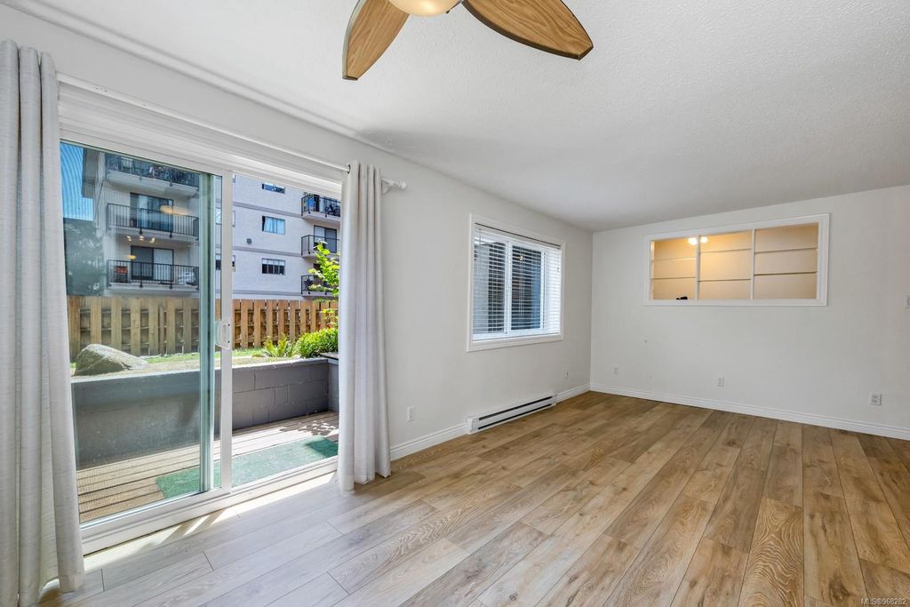 listing image 16041095128677917370
