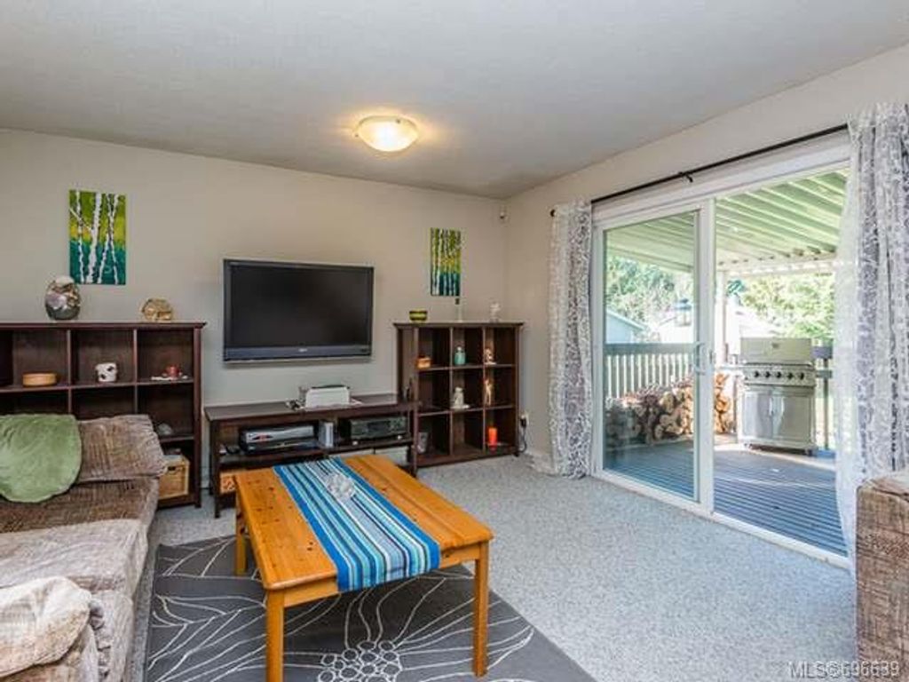 listing image 16047751963956571426