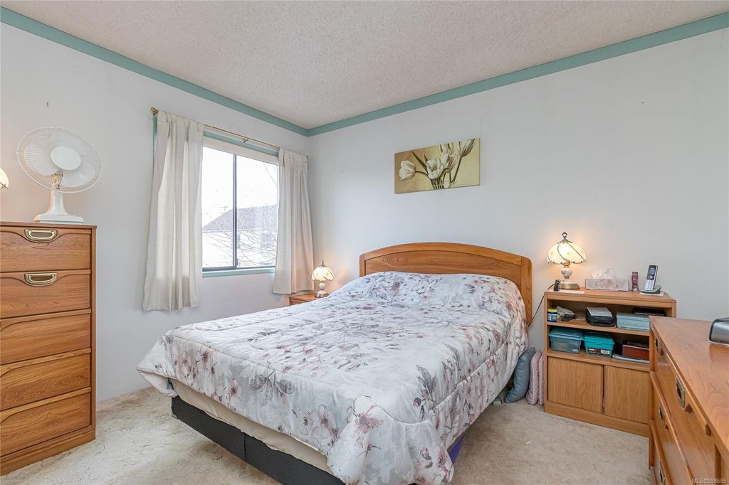 listing image 16040721456531019624