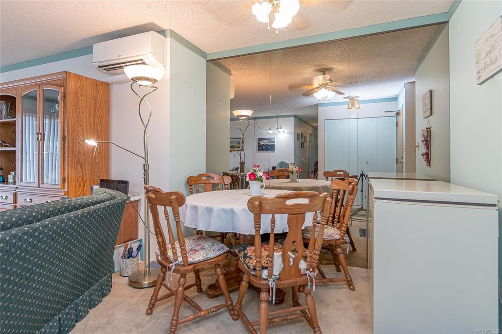 listing image 16040681105362474674