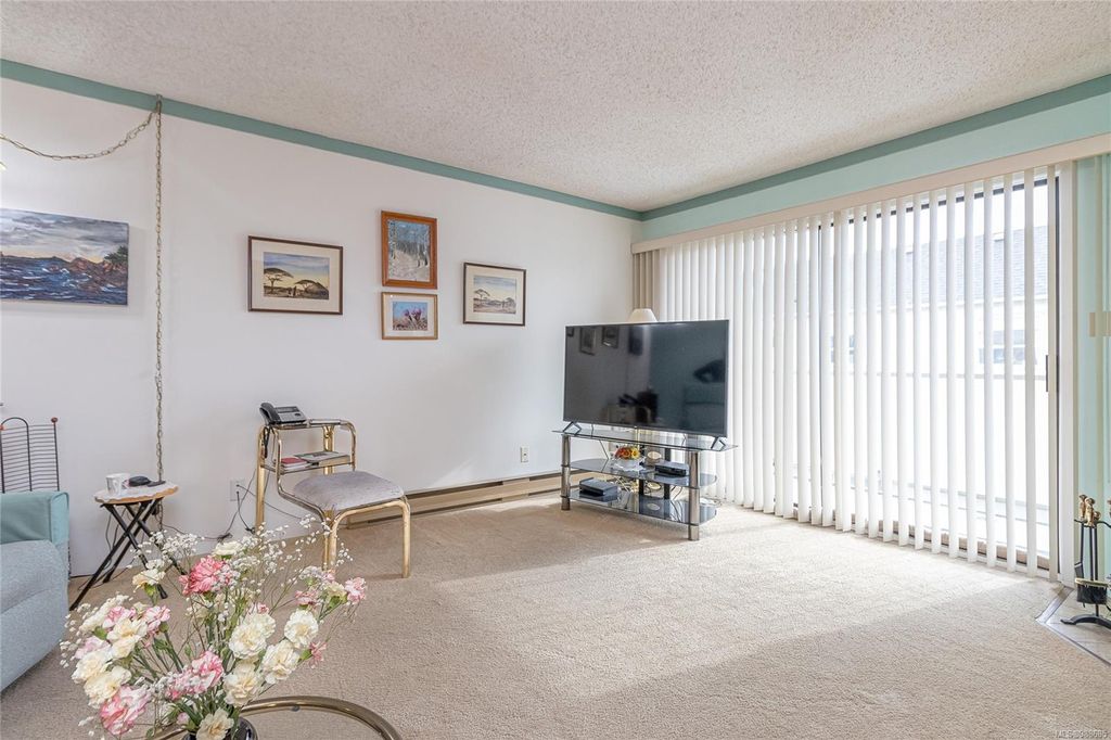 listing image 16043057712133874284