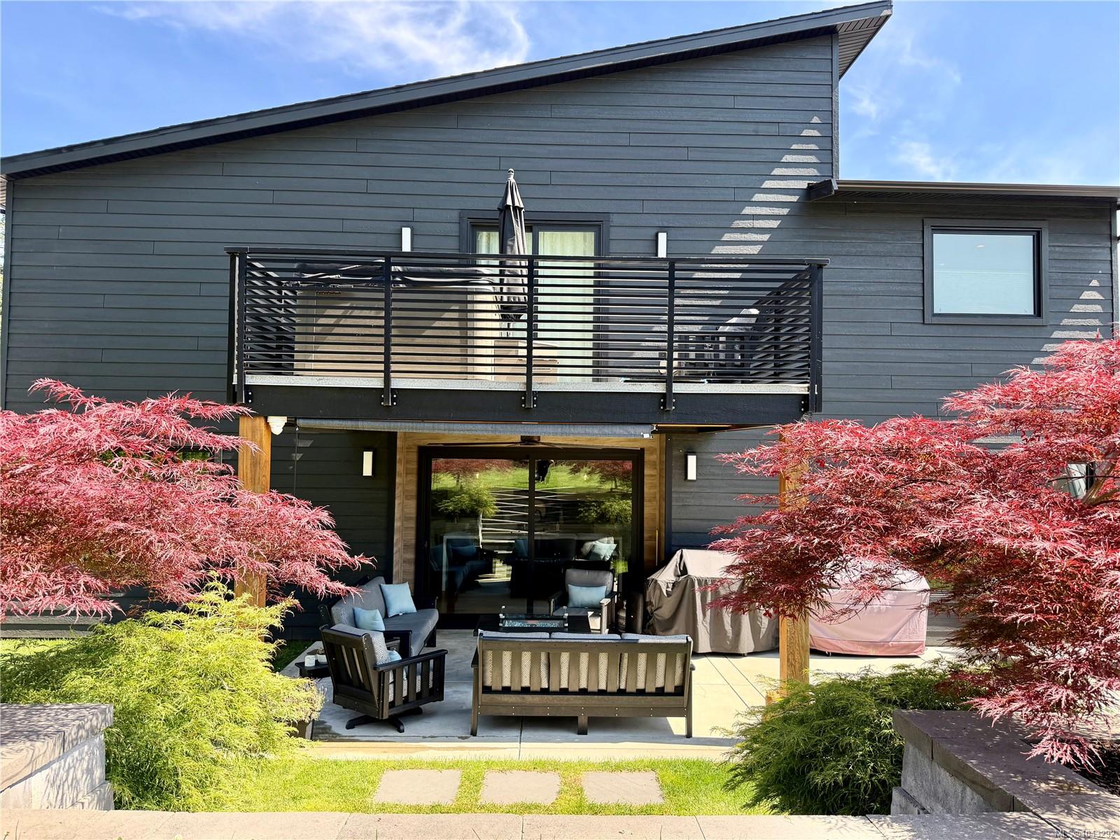 545 Nebraska Pl