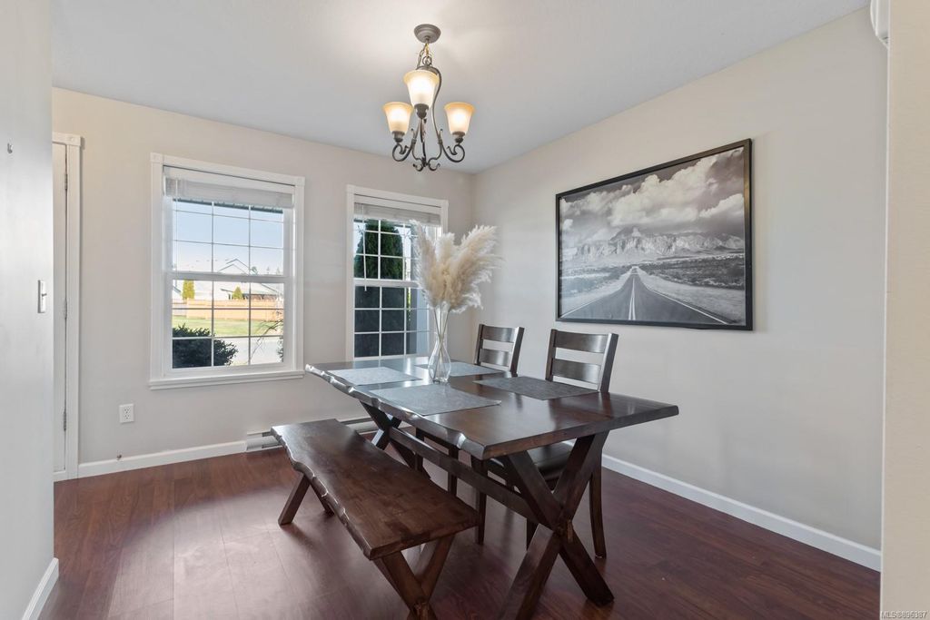 listing image 16042391131966