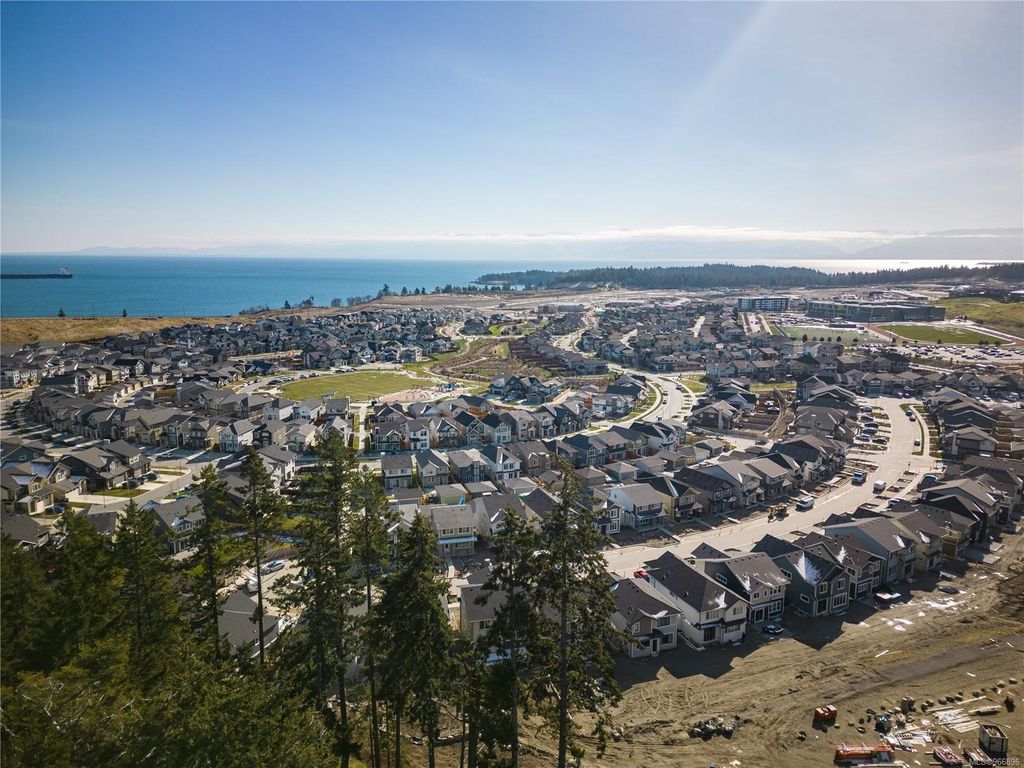 listing image 16043201691194342732