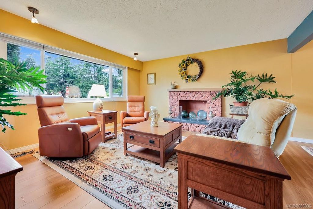 listing image 16040171343586605742
