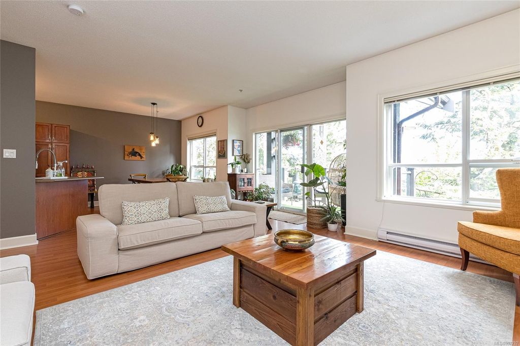 listing image 16045932578889075067