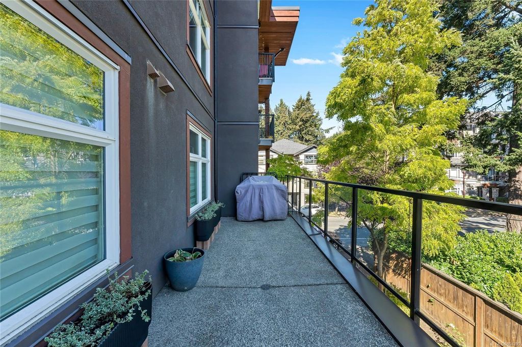 listing image 16042758325023757200