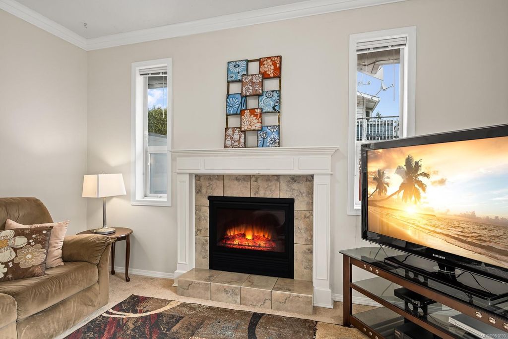 listing image 16042490824792113534