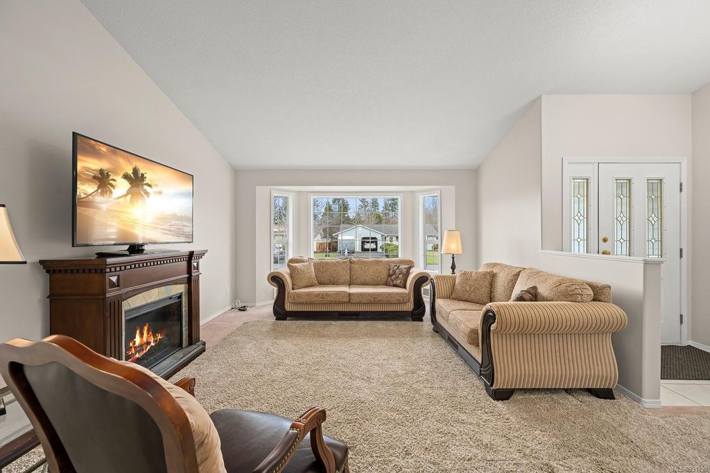 listing image 16043160766976748808