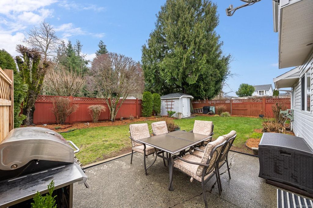 listing image 16045666564928144272