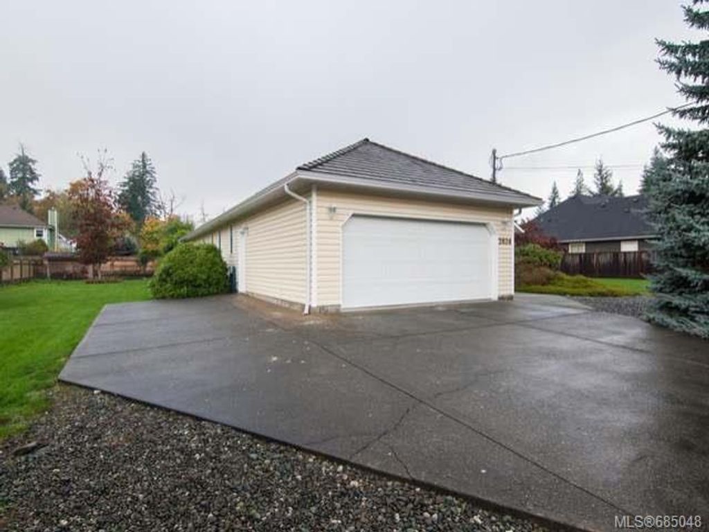 listing image 16043048488951618128