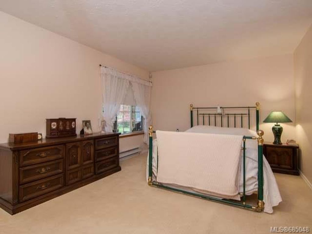 listing image 16043740574919727238