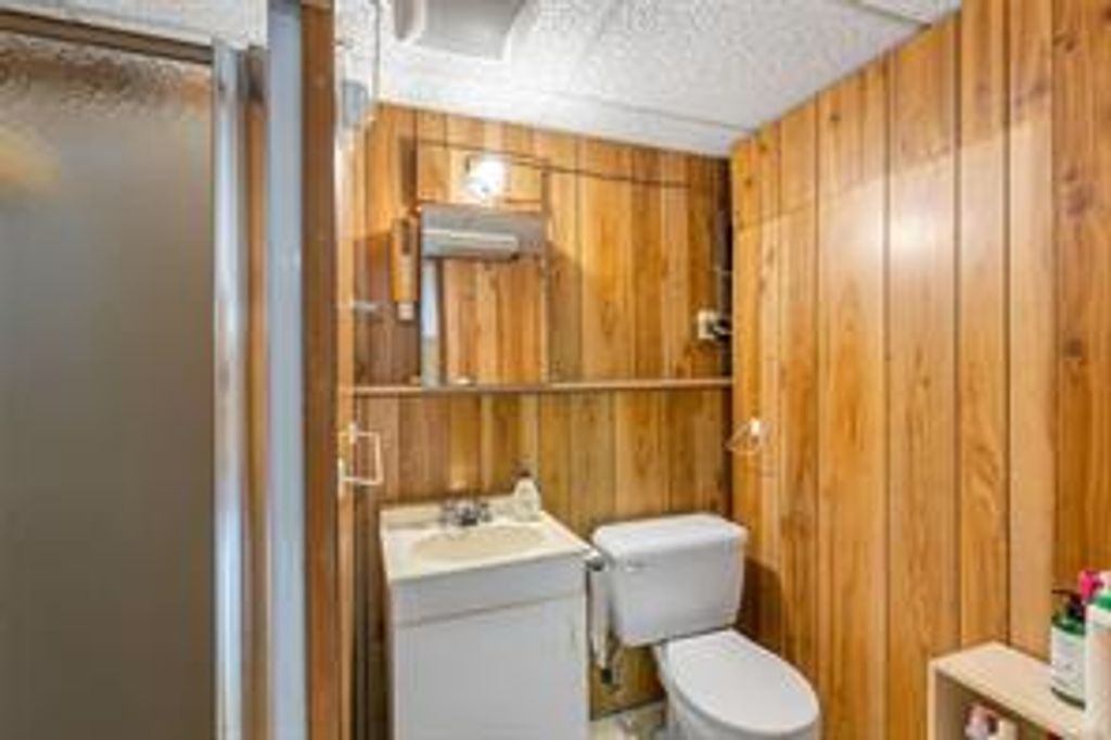 listing image 16040404082170646514