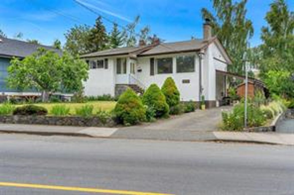 listing image 16044474001876826609