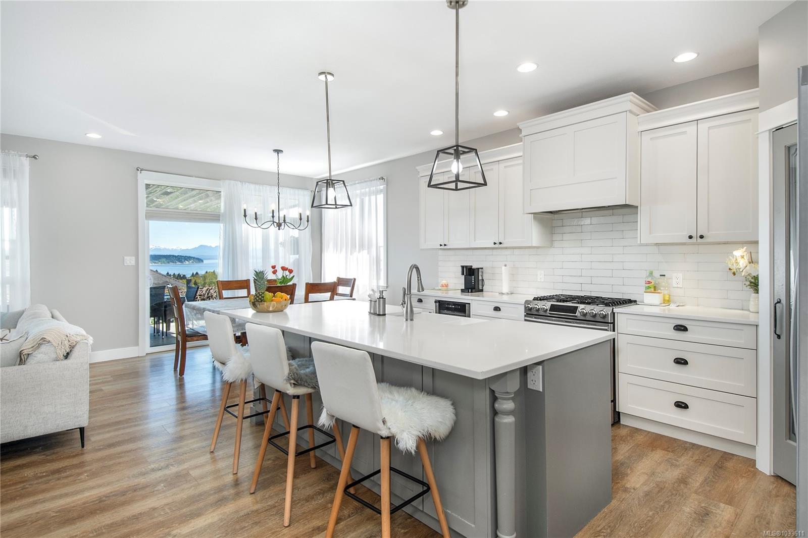 760 Timberline Dr