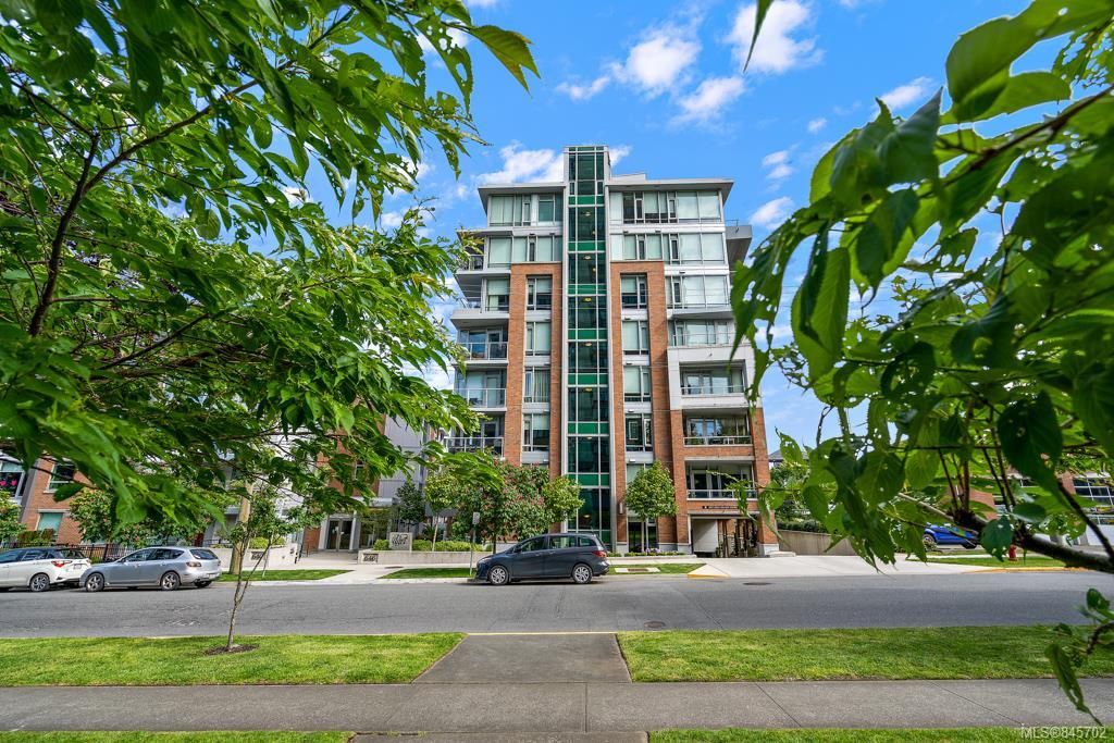 listing image 16041709567362882859