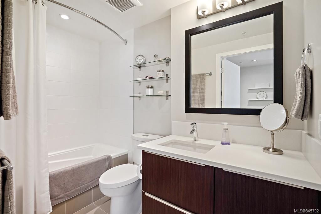 listing image 16040354240695295828