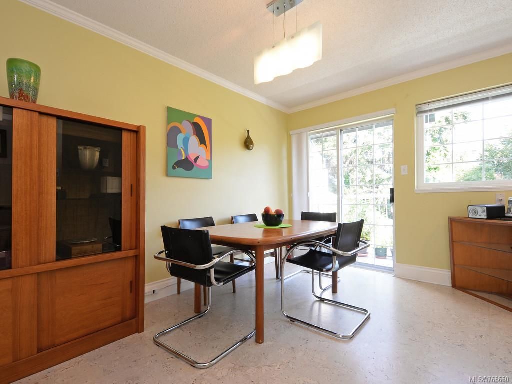 listing image 16043415128424457863